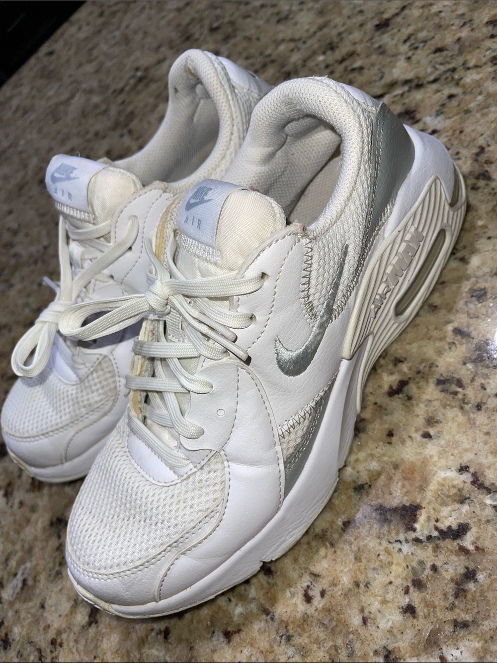 Nike Air Max Excee View 3